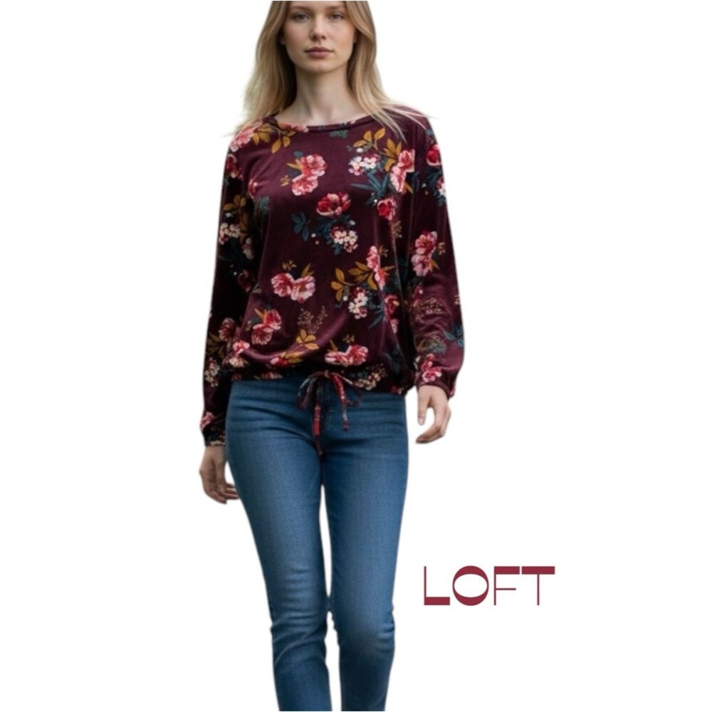LOFT Burgundy Bold Floral Long Sleeve Velvet Top NWOT Size M CottageCore